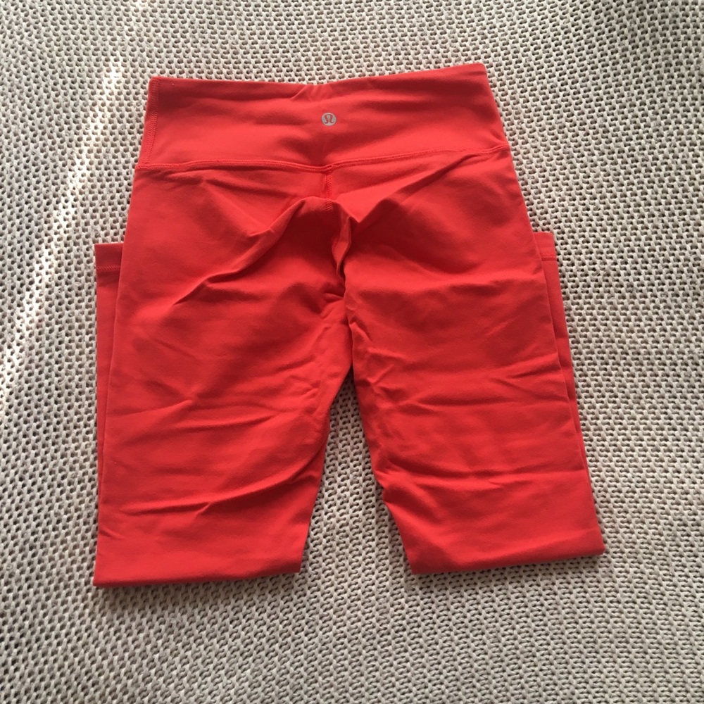Lululemon Crops 23”